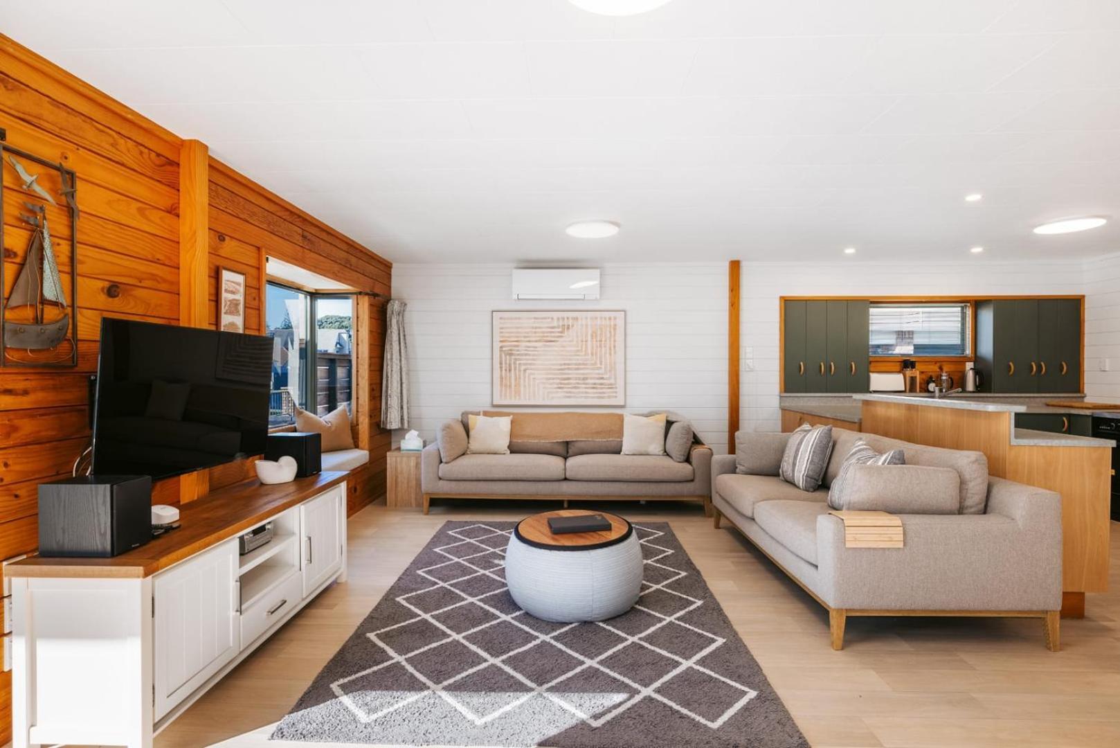 The Iconic Kiwi Bach, Full Site Downtown Mount Villa Mount Maunganui Exterior photo